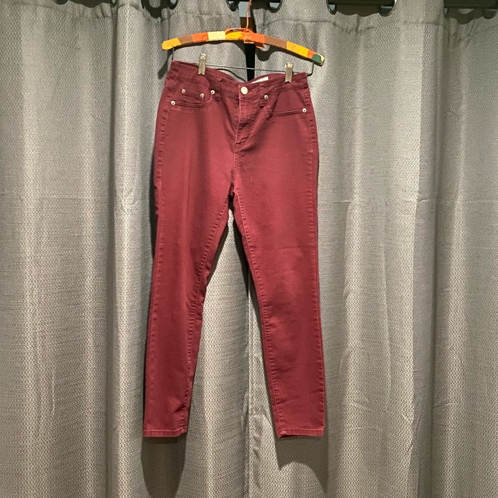 Aeropostale High Wasted Jegging Size 8